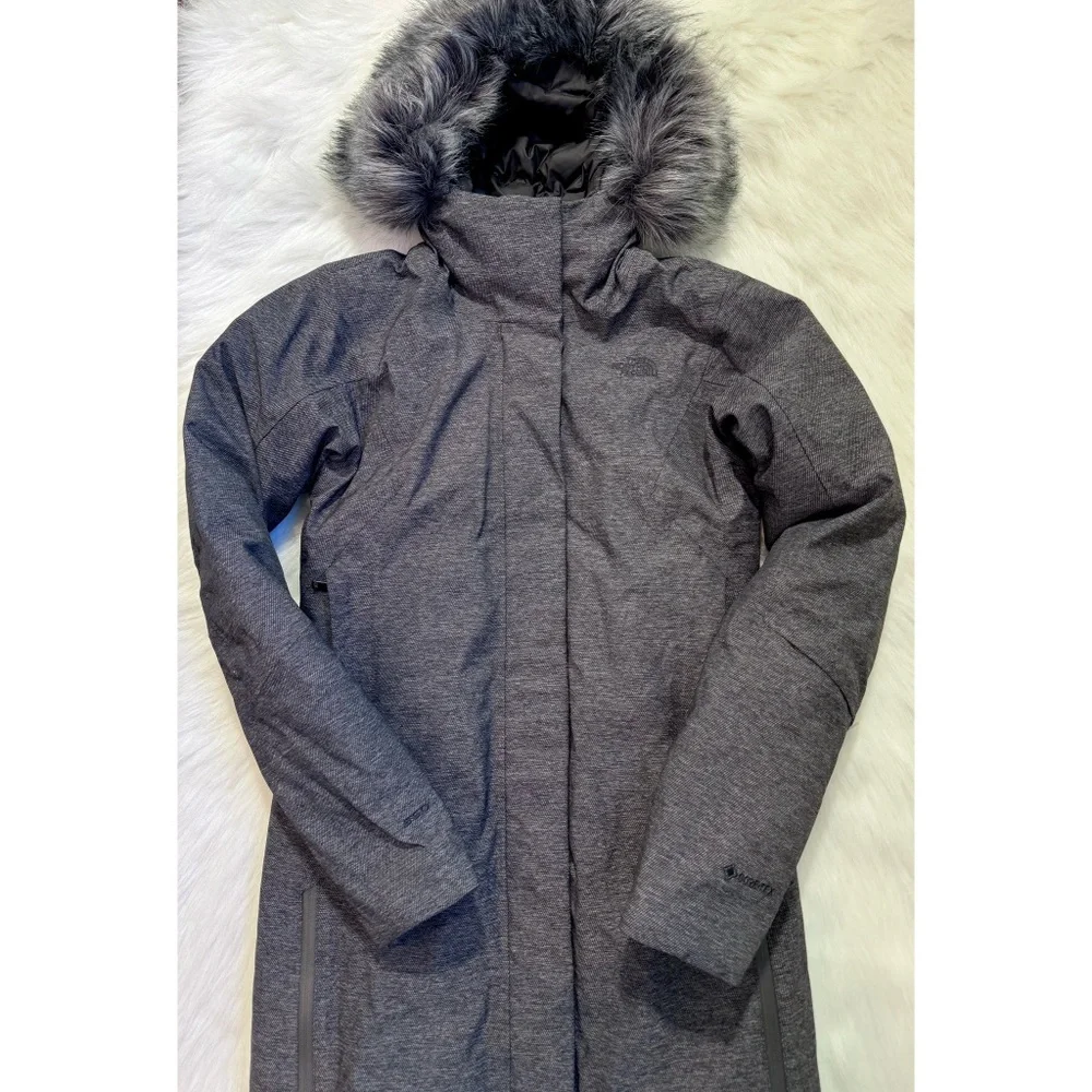 NWOT North Face Defdown GTX Parka 🩶